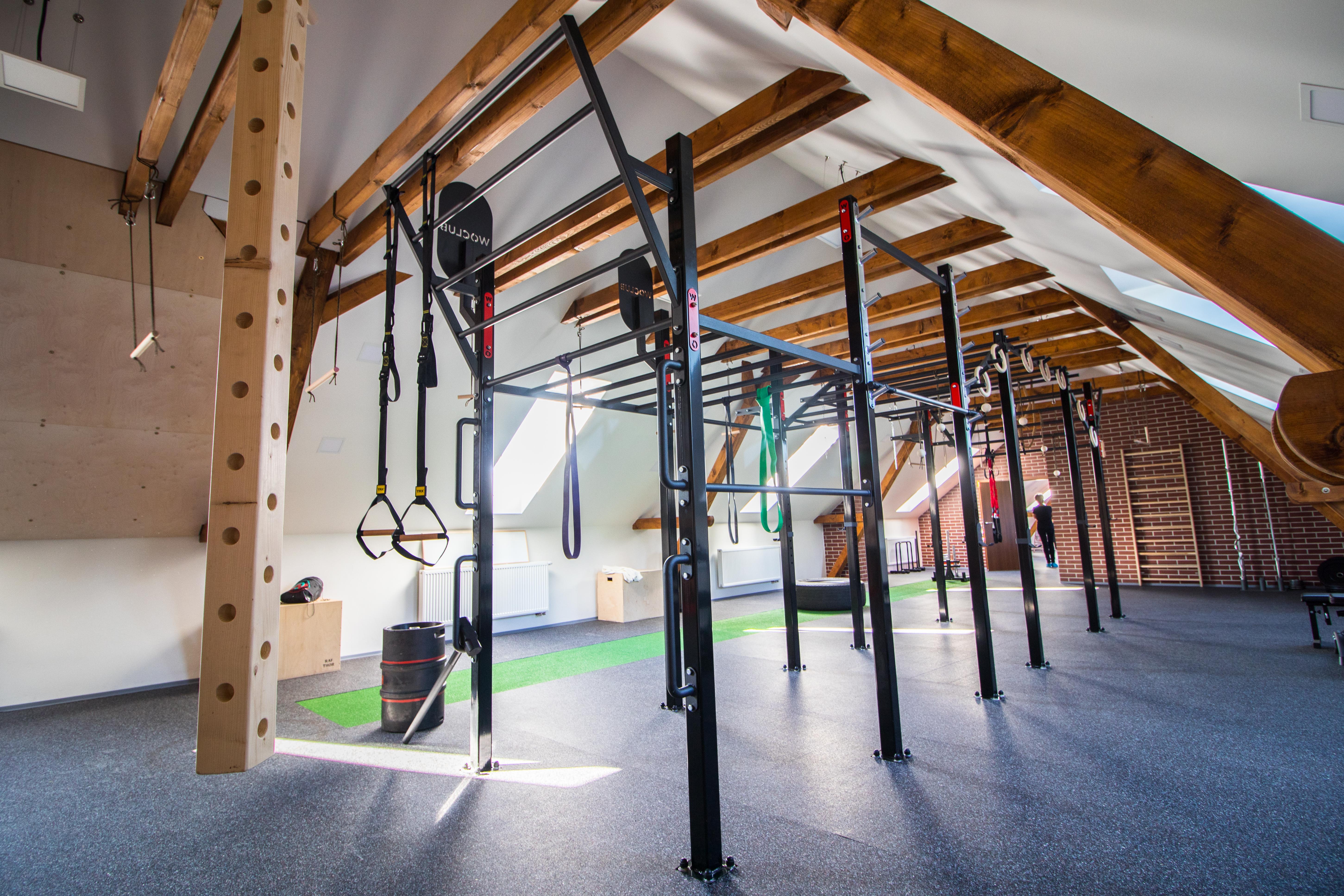 KOŇO-FIT (INDOOR)